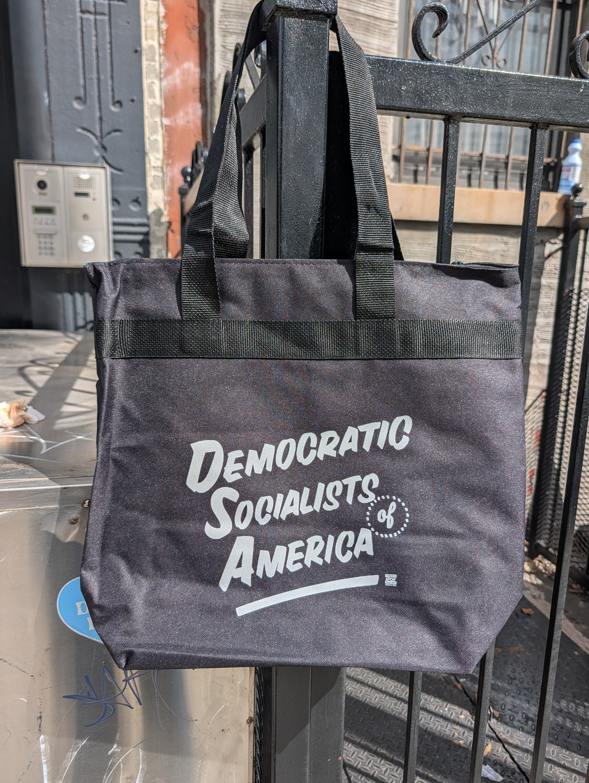 Zip Tote